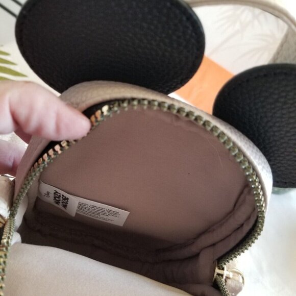 Disney Mickey Mouse Quilted Crossbody Bag & Matching Wallet - NWT - Picture 7 of 7